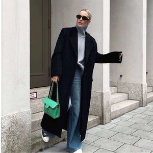 The Bazilika Cashmere Oversized Maxi Coat